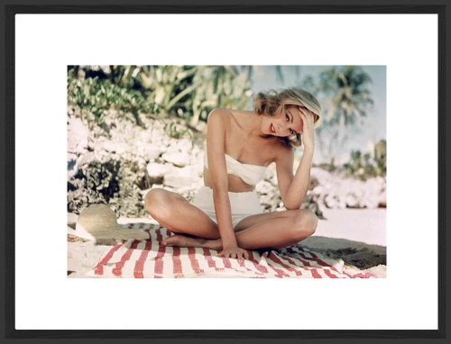 Obraz BRIGITTE BARDOT - ON THE BEACH