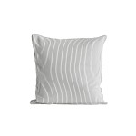POSZEWKA DEKORACYJNA W PASECZKI 50 x 50 cm