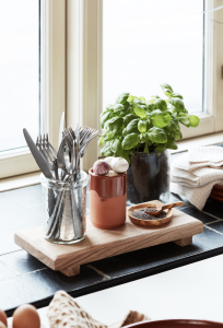 Deska oblong w/feet acacia wood