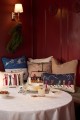 Poduszka dekoracyjna Dog sleigh organic cotton velvet pillow 50x30