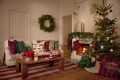 20145_6905543f50-lexington_christmas_livingroom_sofa_liggande_045.jpg