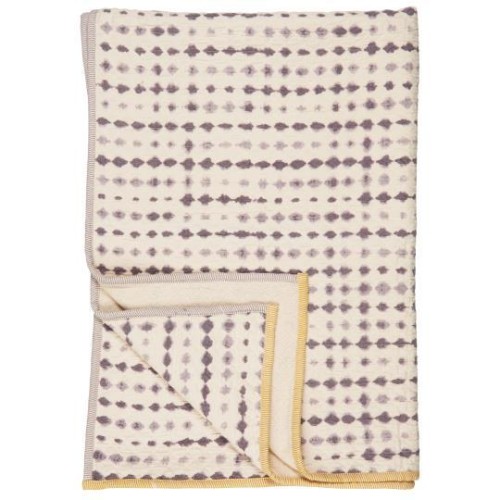 Pled Throw Vigga w/purple print double weaving, backside neutral 130x170
