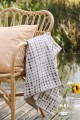 Pled Throw Vigga w/purple print double weaving, backside neutral 130x170