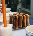 Stojak na tosty Toast it
