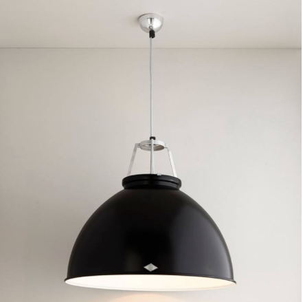 Lampa TITAN SIZE 5 PENDANT LIGHT, BLACK WITH WHITE INTERIOR